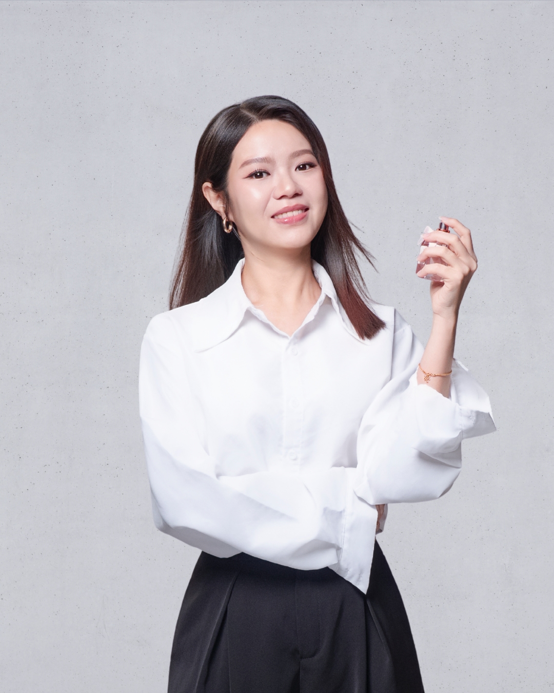 COLLEEN CHIA